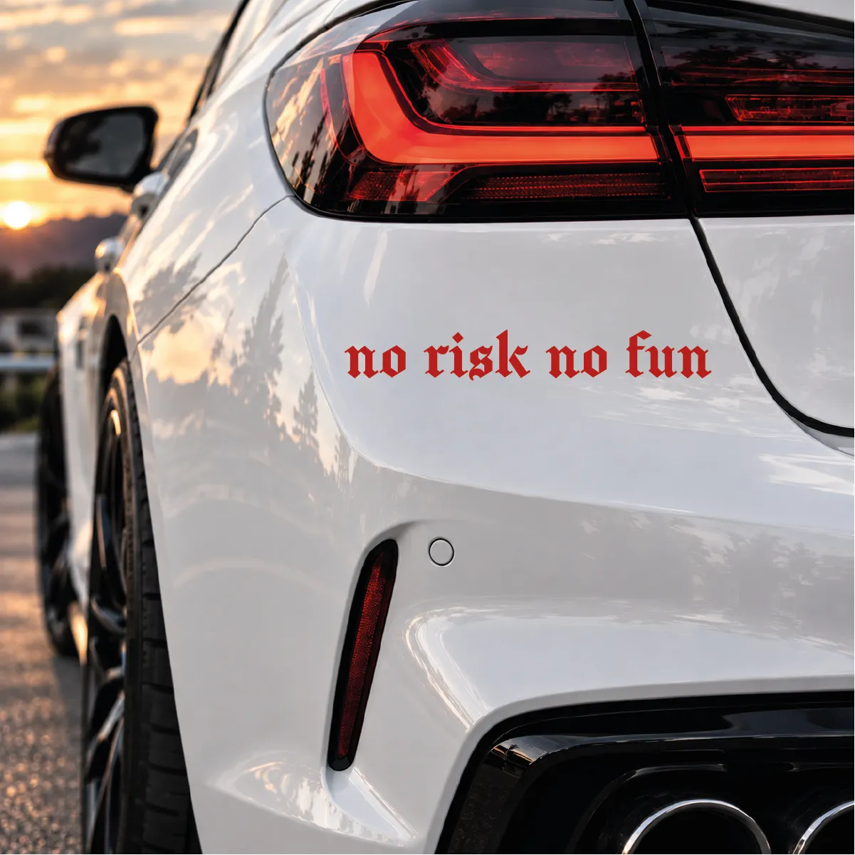 Naklejka no risk no fun - obrazek 3